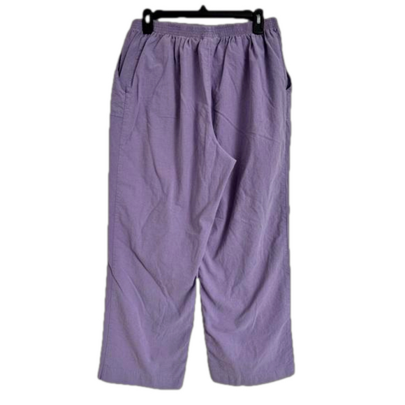 Alfred Dunner Women’s Lavender Pants Size 16 Short with Pockets - Picture 2 of 3